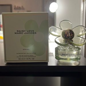 Daisy Love Spring Marc Jacobs Fragrance